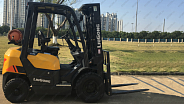 Вилочный газовый автопогрузчик LiuGong CLG2030G 3 тонны